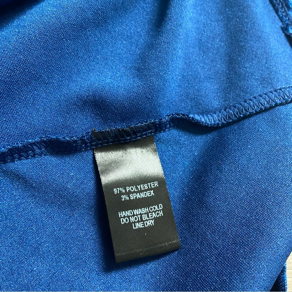 Lulus backless dress - Picture 4 of 6